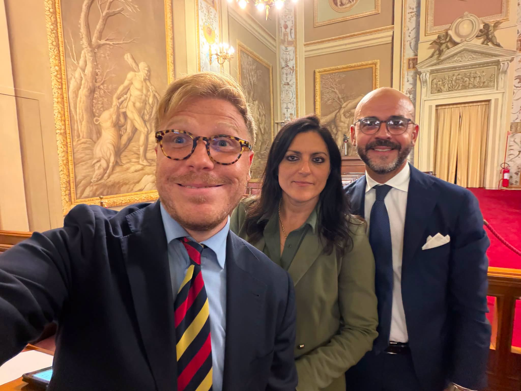 Bilancio all’ARS, Controcorrente sfida la maggioranza: Basta mancette, quei soldi servono ai Siciliani
